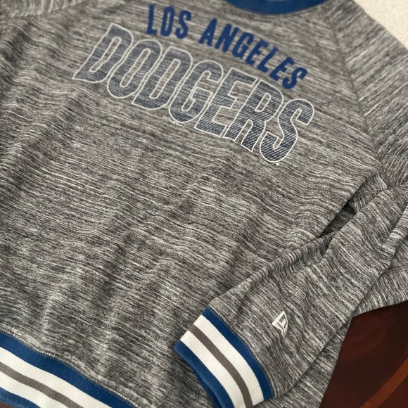 Los Angeles Dodgers Crewneck Sweatshirt Unisex Adult | MLB Baseball Fan Gear - Picture 2 of 10